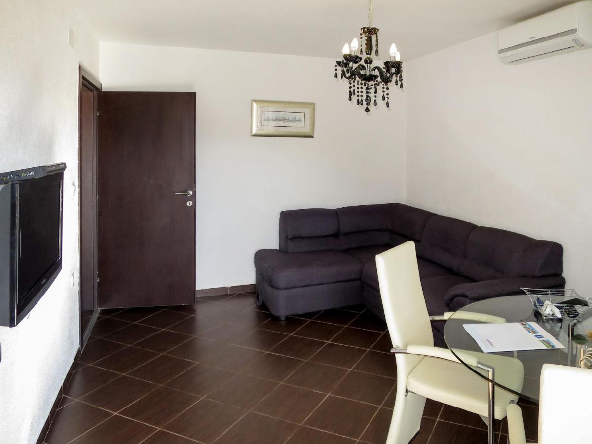 Apartment Josip - Vod201 By Interhome Tribunj  Exterior photo